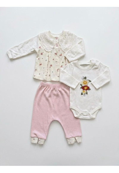 0-9 Ay Kız Bebek 3’lü Takım – %100 Pamuk Çiçekli Body, Hırka & Pantolon Set Pembe